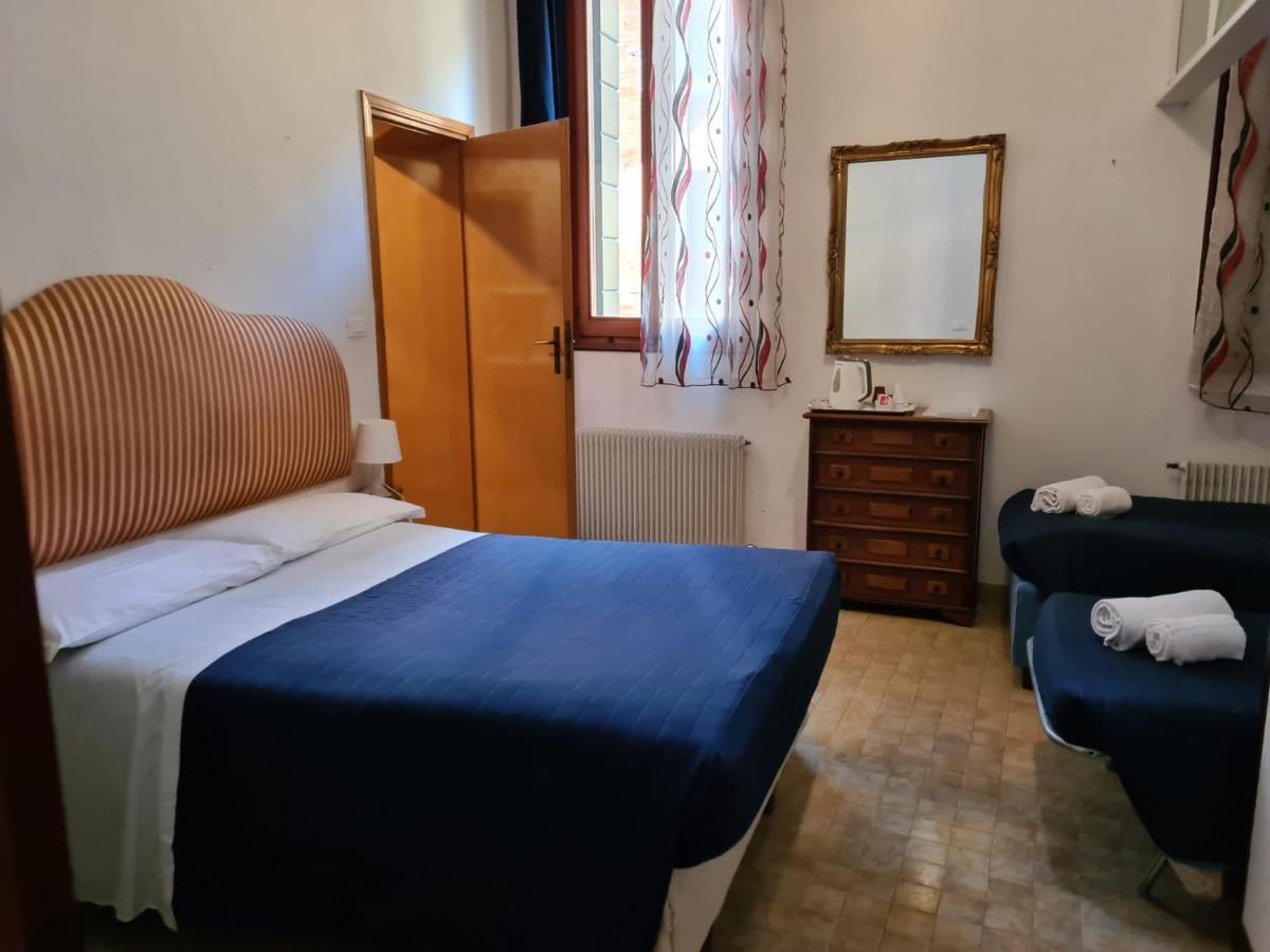 Alloggi Alla Scala Del Bovolo Venise Extérieur photo